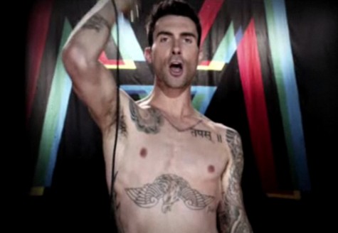 adamlevinemoveslikejaggershirtless1e1312903794752